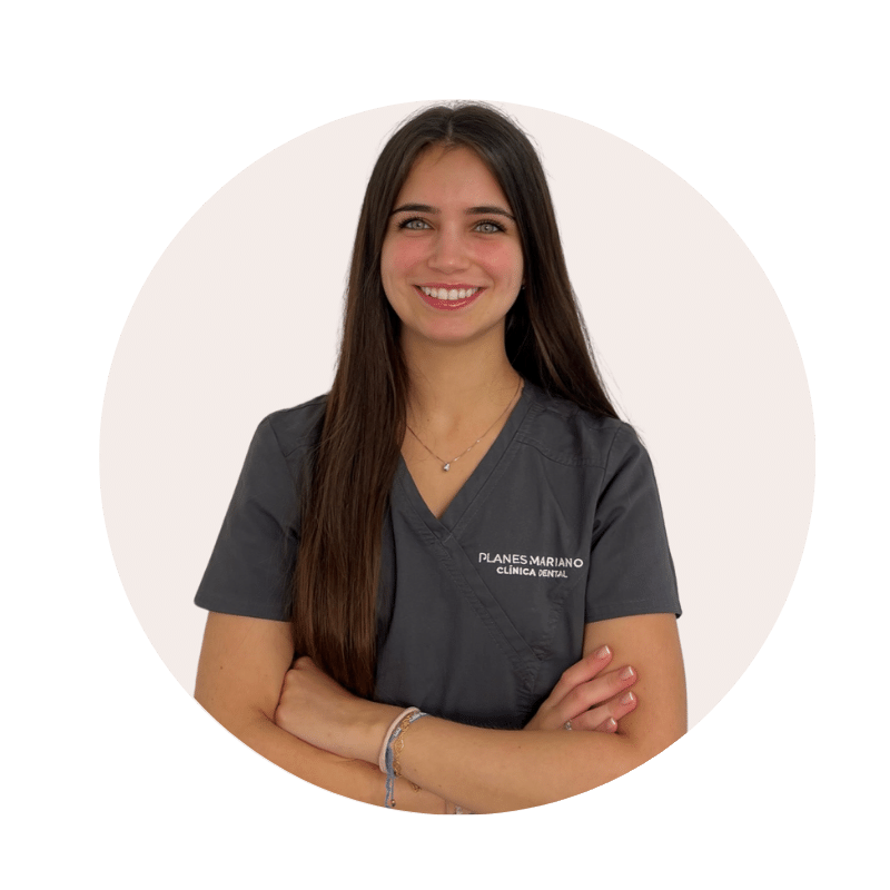 cristina-ross-raya-higienista-bucodental